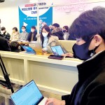 정치인 휴일 광주행 기분 탓? 정신줄 잡고 쫓는다 이미지