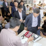 '저녁 있는 삶' 됐지만 늘어난 부담에 한숨-'김영란법' 1년 언론 어떻게 변했나 이미지