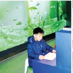 [미디어아트·홀로그램 체험기] 색다른 미디어에 빠진 아이들···아빠가 더 신났다 이미지